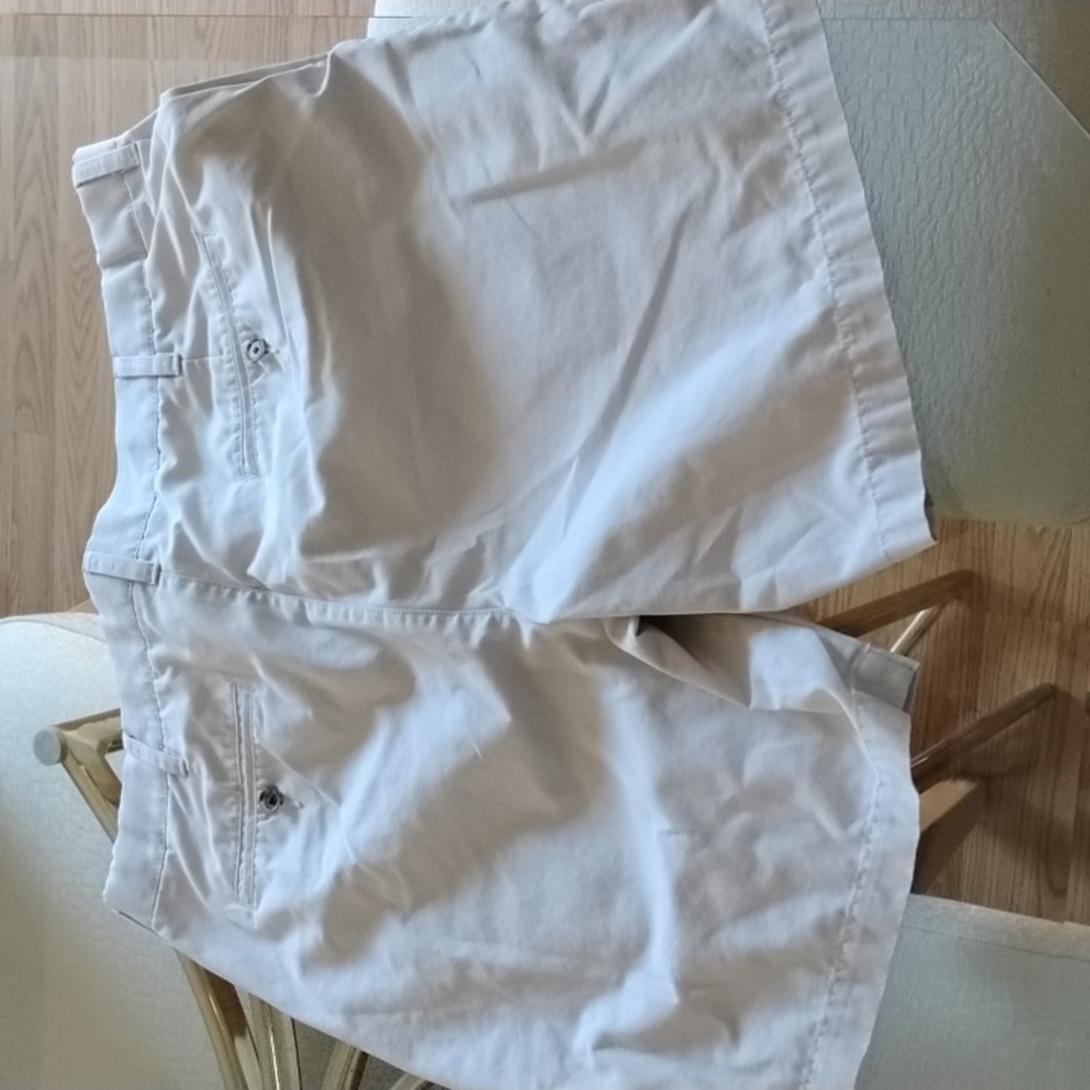 3 pairs men's shorts. Sz 38 - Picture 7 of 10